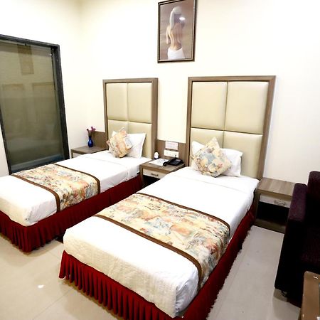Hotel Blue Pearl Bhopal Ngoại thất bức ảnh