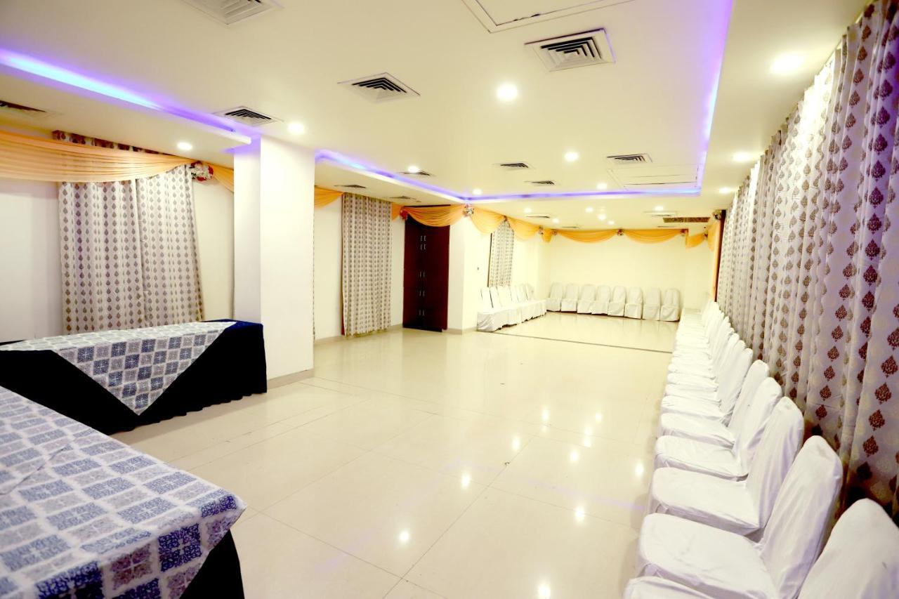 Hotel Blue Pearl Bhopal Ngoại thất bức ảnh