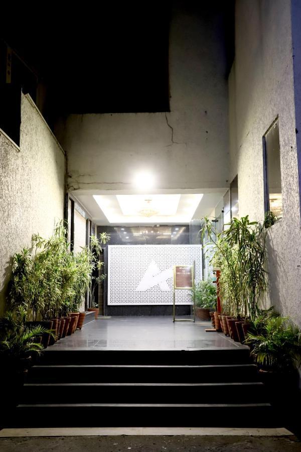 Hotel Blue Pearl Bhopal Ngoại thất bức ảnh