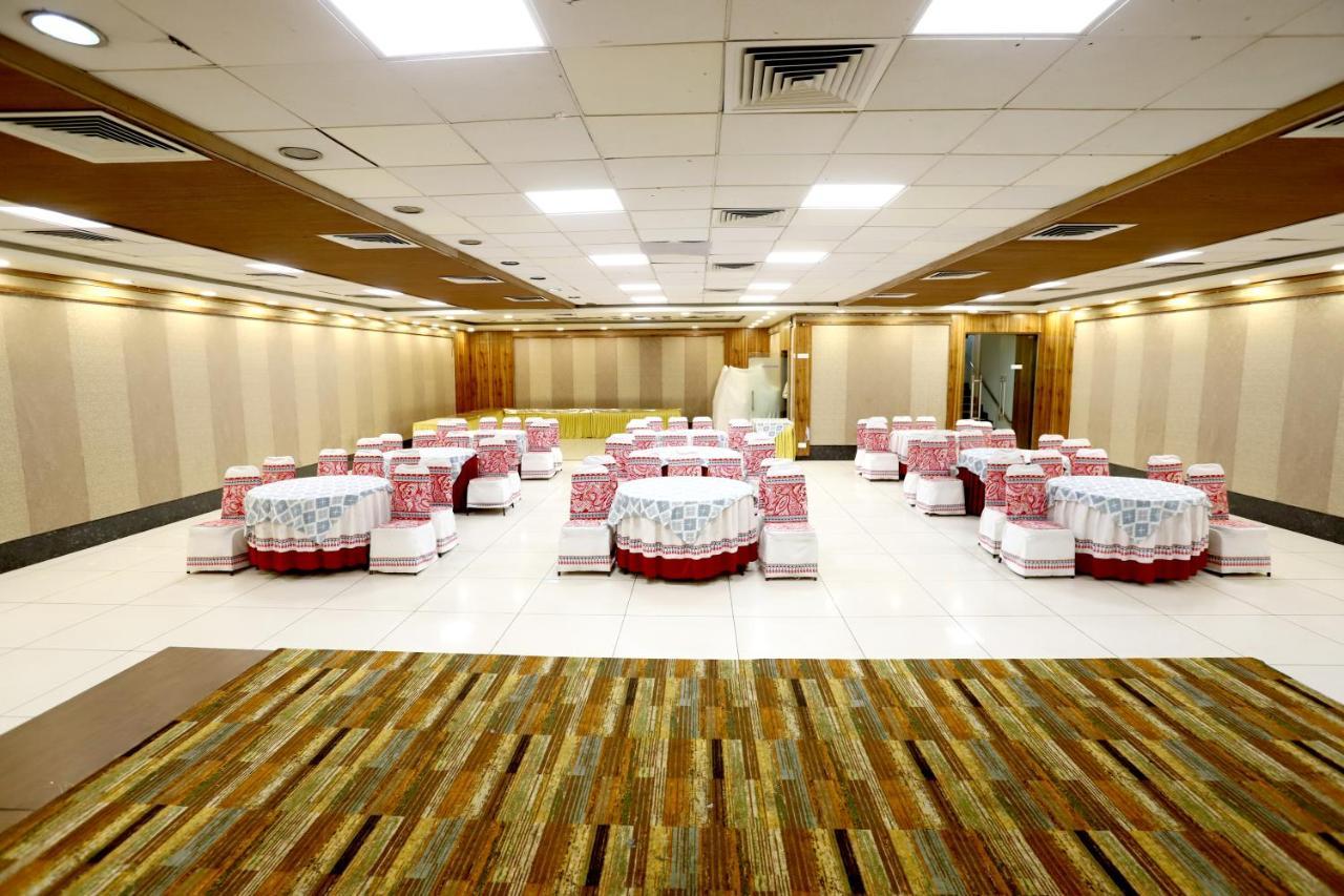 Hotel Blue Pearl Bhopal Ngoại thất bức ảnh