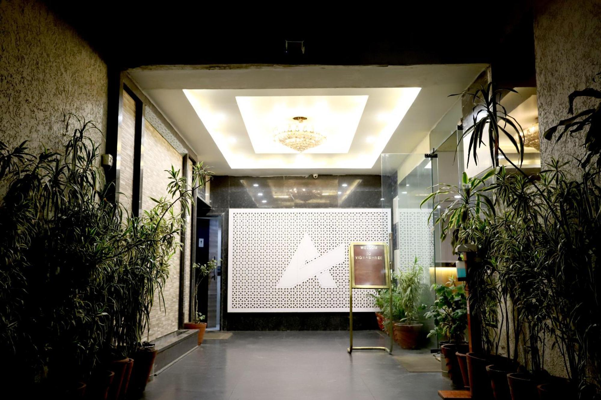 Hotel Blue Pearl Bhopal Ngoại thất bức ảnh